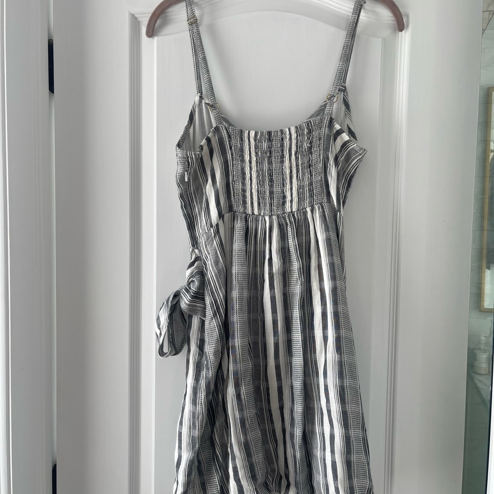 L*Space Valery Wrap Mini Dress Gray Stripe Button Front Beach Size L - Picture 4 of 14